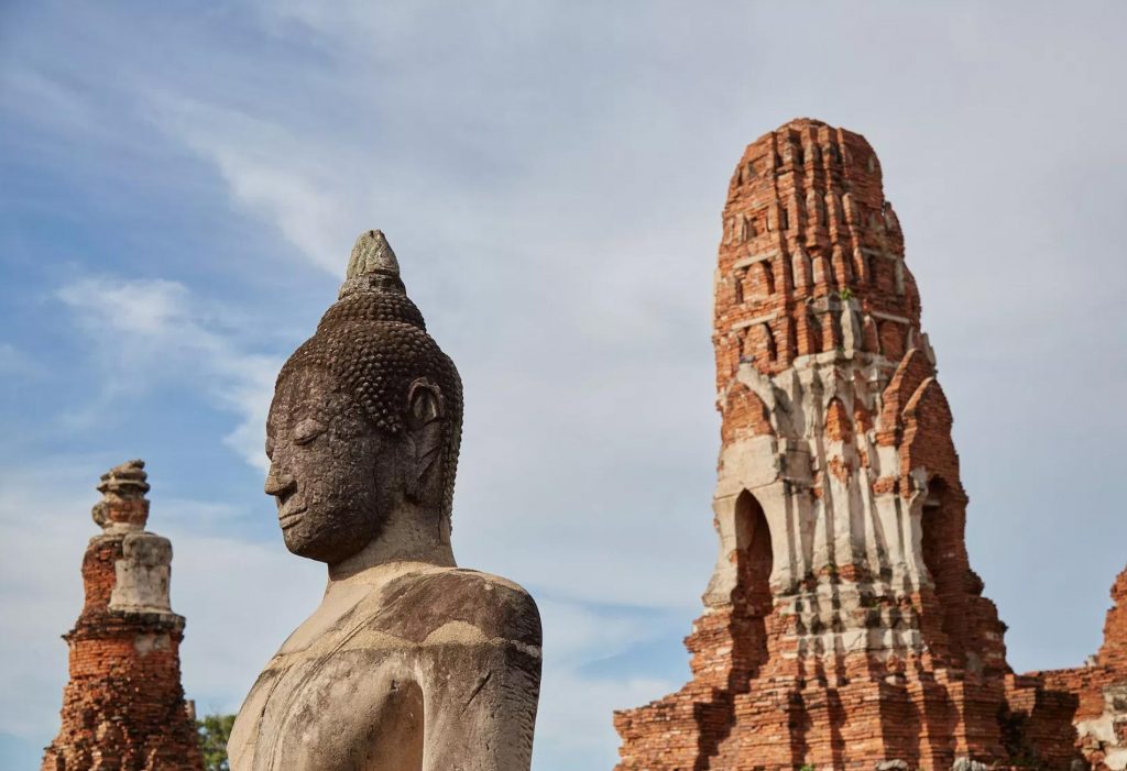 Ayutthaya: Ruins, rapids and roars