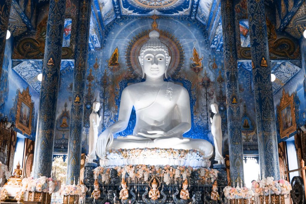 Wat Rong Suea Ten, Chiang Rai, Thailand