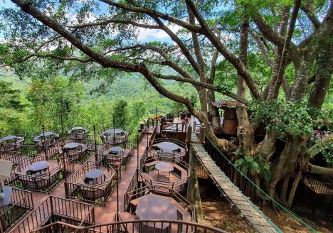 The Giant restaurant, Chiang Mai, Thailand