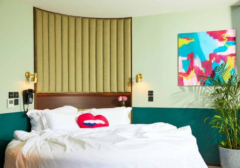 A bedroom at Chi Art Series Hotel, Bangkok, Thailand